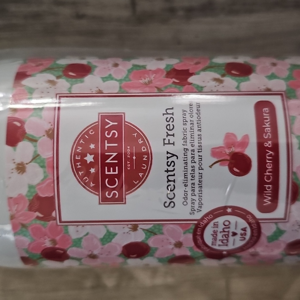 Scentsy Fresh Spray - Wild Cherry & Sakura - Picture 2 of 2